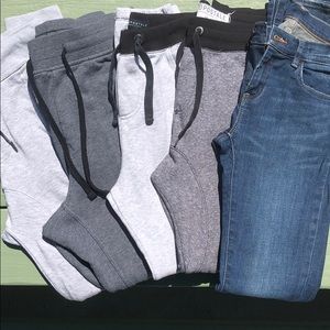 Aeropostale sweatpants / jeans bundle